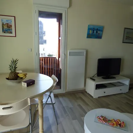 Apartment Les Iles Du Ponant Ii *